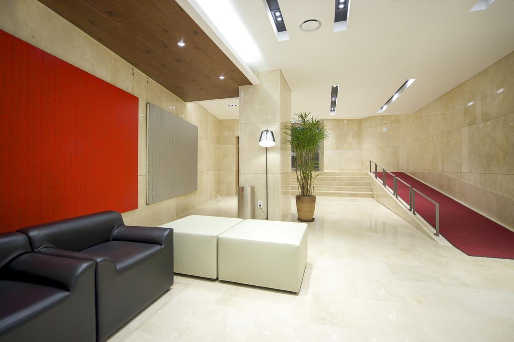 Hotel New Oriental Myeongdong Сеул Екстер'єр фото