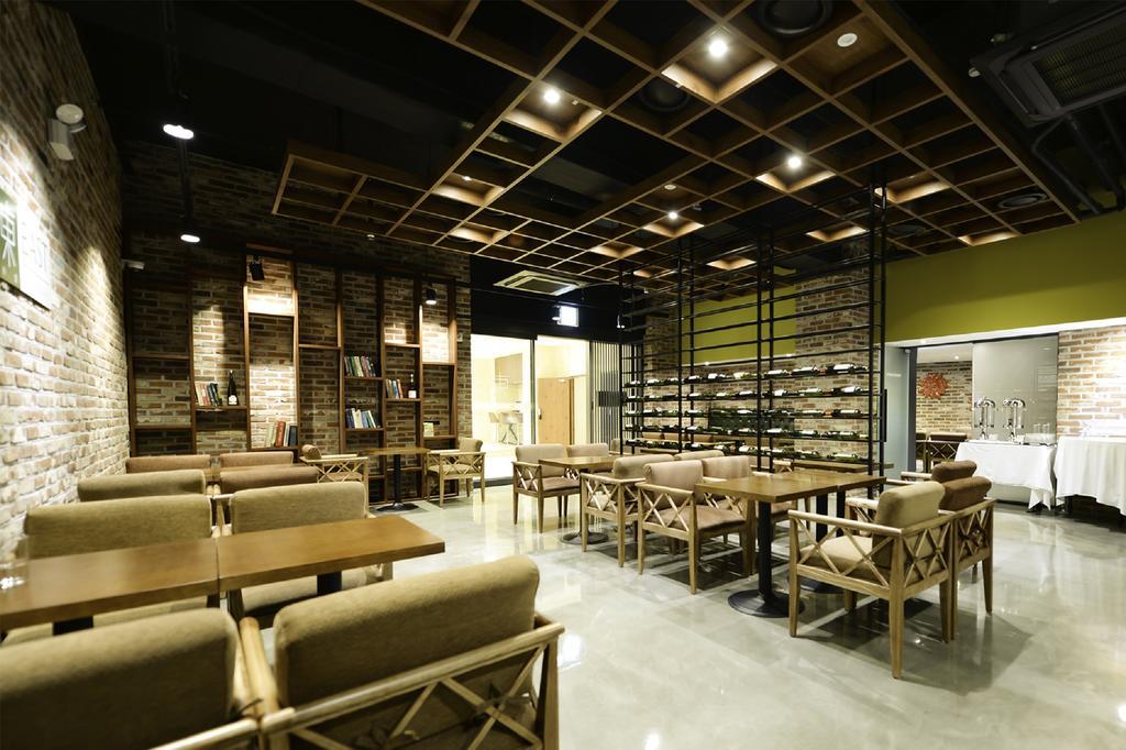 Hotel New Oriental Myeongdong Сеул Екстер'єр фото